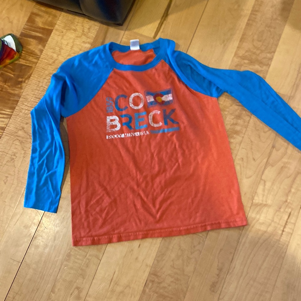 Red and blue breck and co shirt